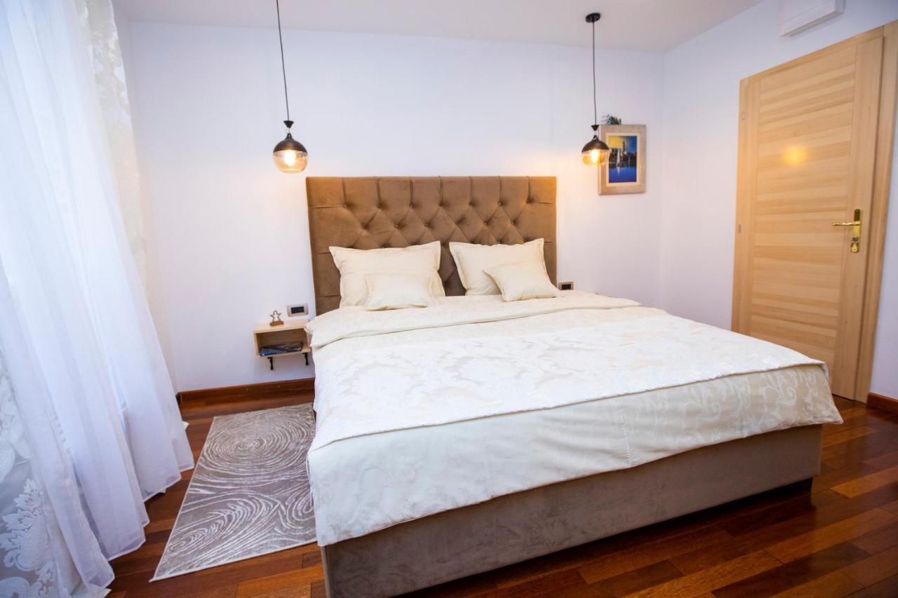Ideal Rooms #2 Split Exteriör bild